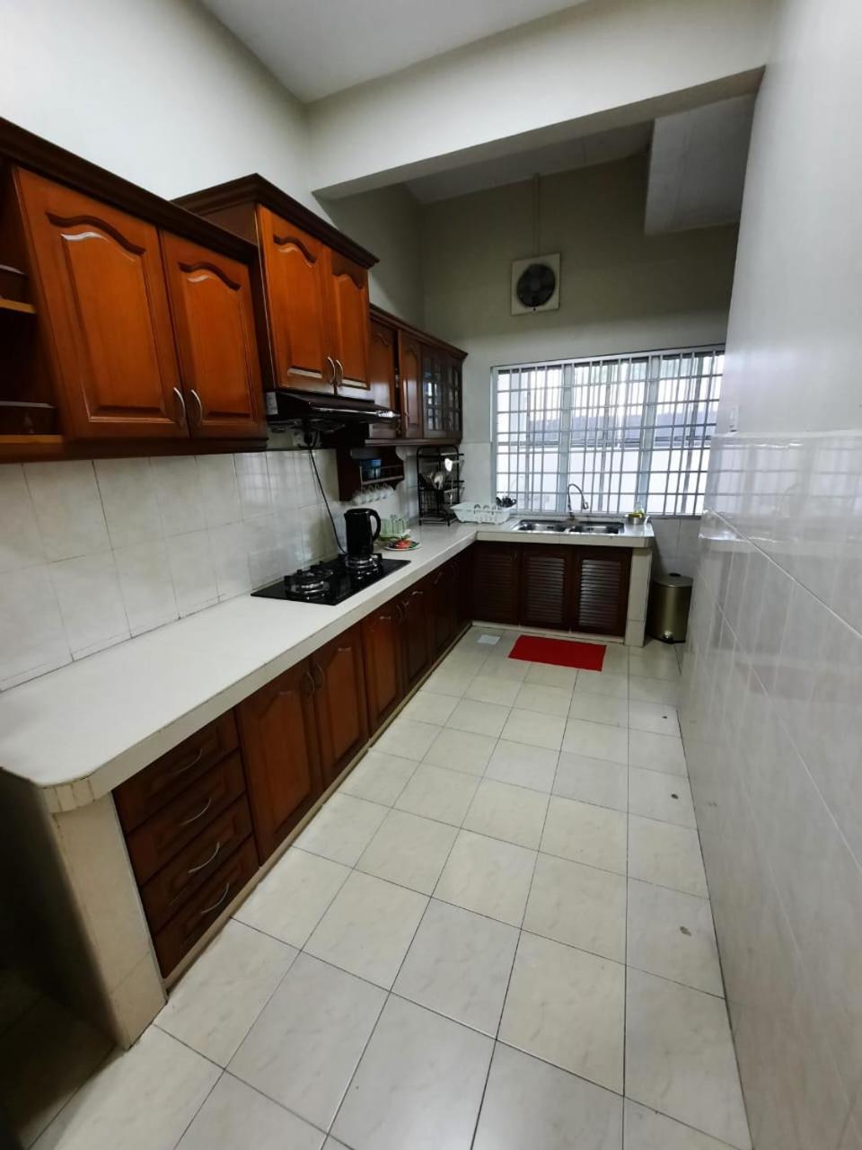 Homestay Dr. Z Klang Exterior photo